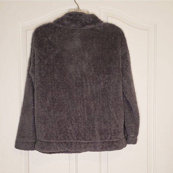 Jane & Bleecker Pullover - Picture 4 of 6